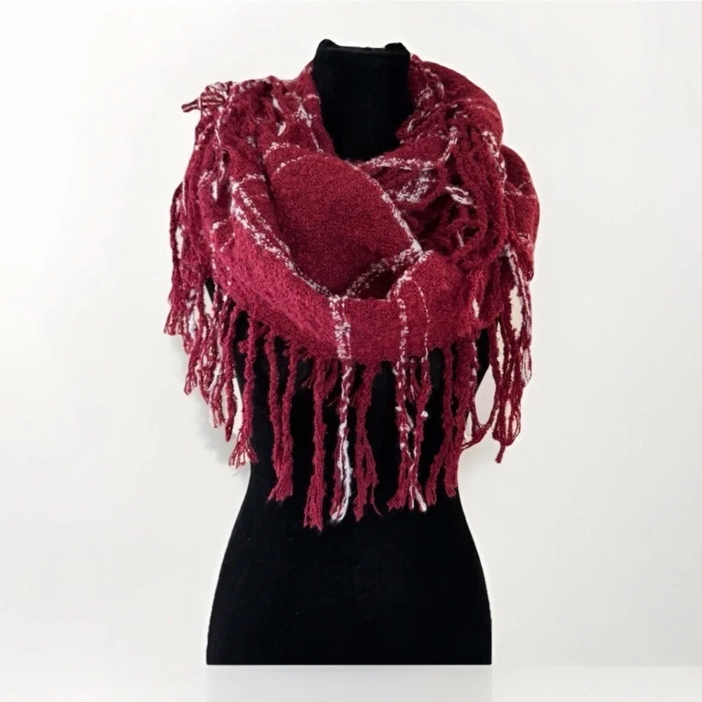 Altard State Womans Scarf Burgundy Fringe Infinity Preppy Boho Festival Knit EUC